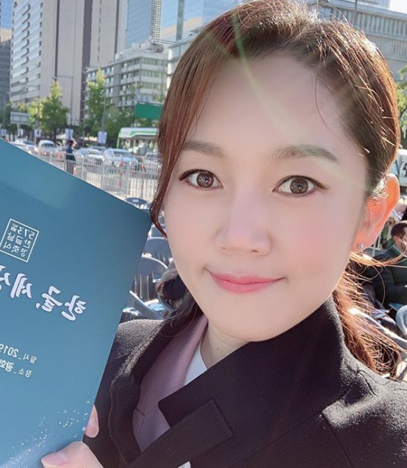 '우리말겨루기' 엄지인 아나운서, 두 아이 엄마 미모 이 정도?