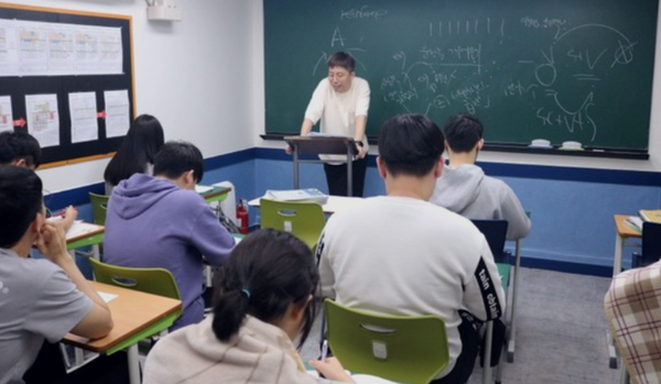 대치나인에듀, 입시전략 제공하는 맨투맨 입시연구소 운영