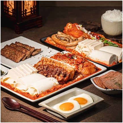김치요리 프랜차이즈 김치백서, 신메뉴 두부김치제육 출시