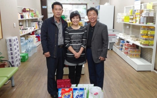 서홍동 한라타일 대표 이미령, 푸드마켓 생필품 기탁
