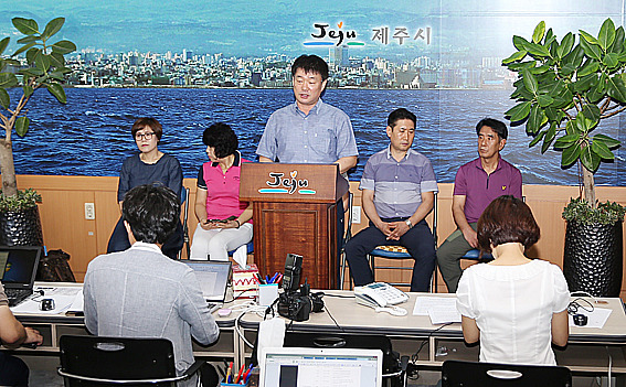 중앙지하상가 1년공사는 상인들 생명줄 끊겠다는 것