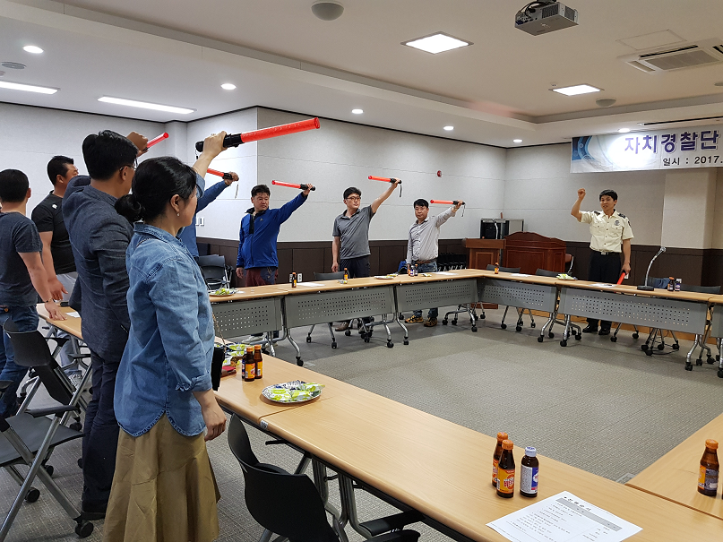 서귀포지역대 자치경찰 주민봉사대, 수신호등 교통안전 교육 실시