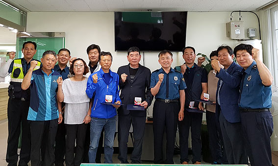 제주서부경찰서, 마늘방범 우수활동 협력단체 회원 감사장