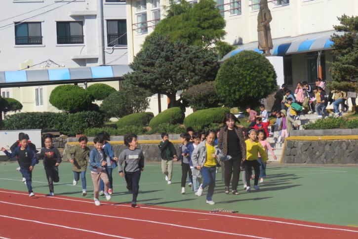 효돈119센터, 효돈초등학교 소방훈련 실시