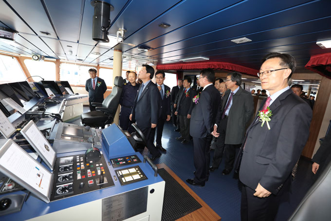 제주대, 새로 건조된 첨단 실습선 아라호 취항
