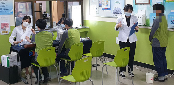 한길정보통신학교, 한국건강관리협회 제주지부 후원 건강검진  
