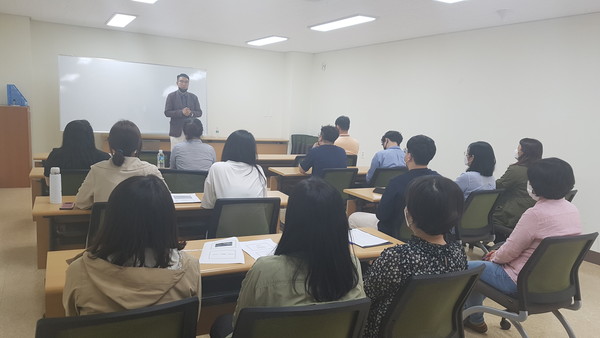 대륜동, 직원 친절교육 실시