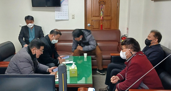 허향진 위원장, 민생 희망 다지기 투어 제주시각장애인복지관 방문