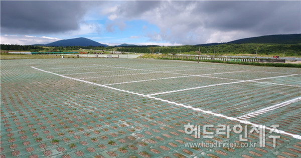 제주 들불축제 장소 새별오름에 대단위 주차장 조성, 10년만에 마무리