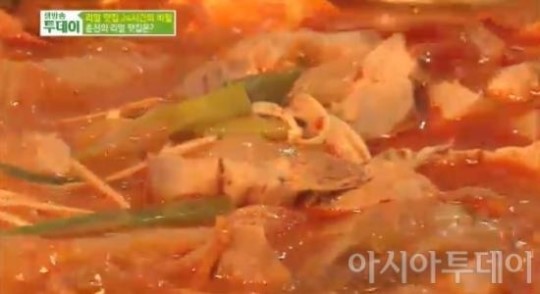 생방송투데이 뭉텅찌개 김치와 돼지고기가 통째로, 국물 맛 끝내줘