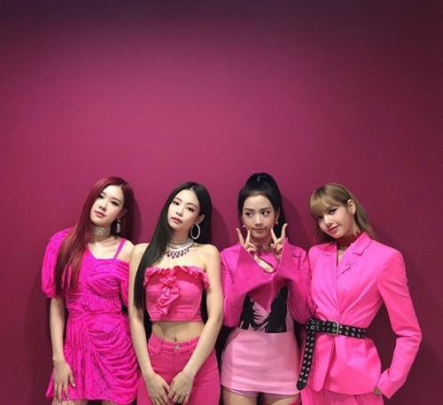 Black Pink shines in pink