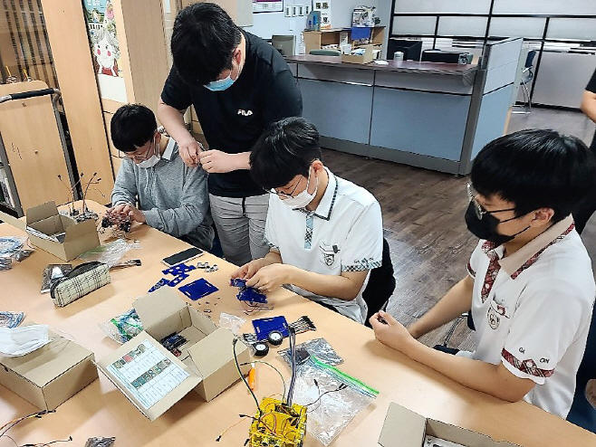 선문대, 안성 가온고에 자율주행차 플랫폼 30세트 기증