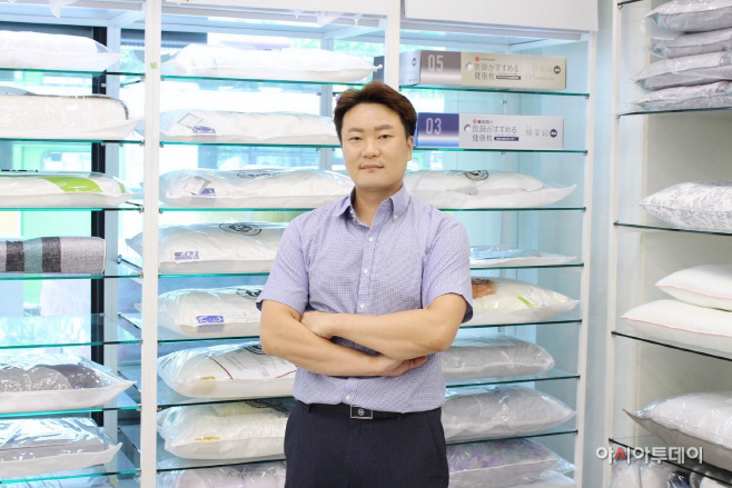 [인터뷰] 침구도 써본 사람이 안다…검수한 침구 손에서 손으로 전달하는 게 원칙