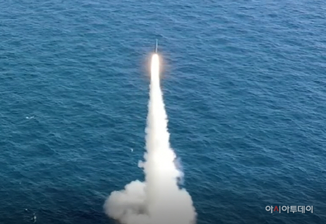 국방과학연구소, 도산안창호함서 SLBM 발사 시험 성공(영상)