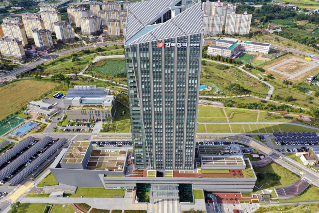 바람 잘 날 없는 한국전력···이번엔 국세청 세무조사
