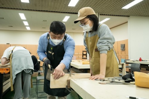 서울시 남부기술교육원, 공예 계열 가구디자인·옻칠나전 무료 교육생 모집