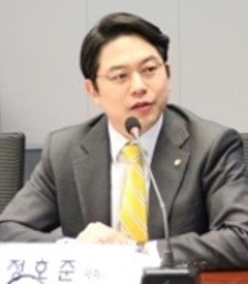영화상영관 스크린 의료광고 심의 추진