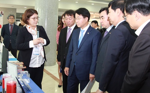 피씨엘, 국회서 다중 질병진단 HiSU’ 시스템 선보여