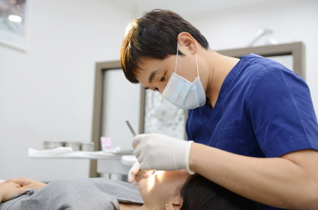 여성 치아 문제, 기능적인 부분에 심미성도 고려해야