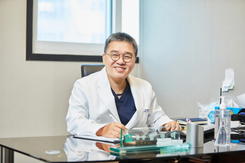 청담맥의원 함형택 원장, 인천 남동구 구정발전유공 표창 수상