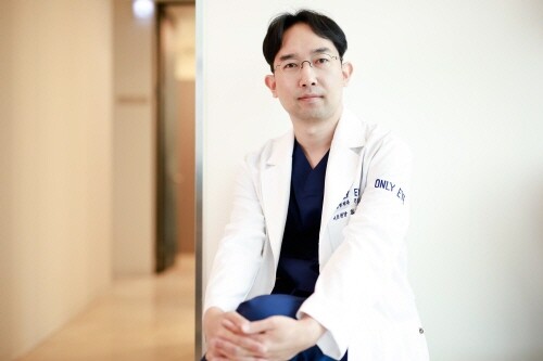 온리아이성형외과 황진 원장, SCI급 국제 학술지에 논문 게재