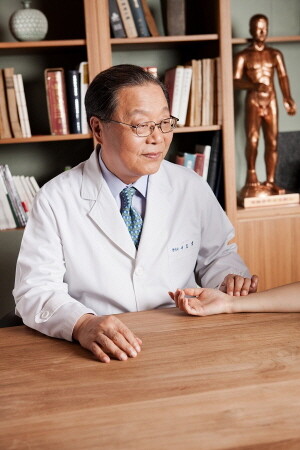 편강탕 개발자 서효석 원장, 제9차 세계한민족청년지도자대회 후원