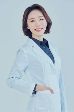 대인기피증 유발하는 탈모, 적절한 치료와 생활습관 개선이 중요