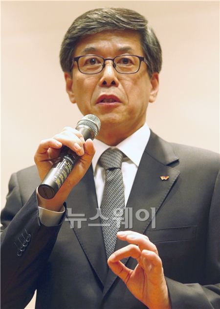 [NW포토]고객이 OK할 때까지 ‘SKT 통신장애 보상하나?’