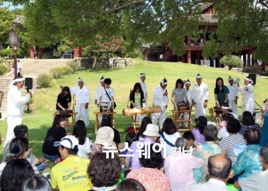 영남루에서 만나는 밀양아리랑 토요 상설공연