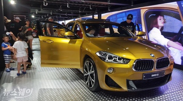 [BMW 모터스포츠] 가족 모두 반한 ‘뉴 X2’.. 젊은 라이프 기준