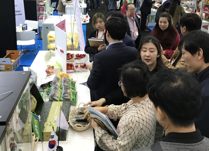 전남농협, 딸기신품종 ‘동경국제식품 박람회’ 참가