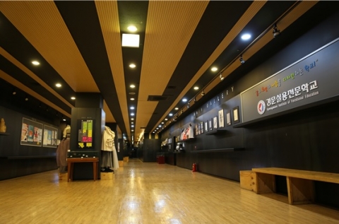 경문실용전문학교 주얼리디자인 고교위탁 교육생, 한국귀금속공예대회 특별상 수상