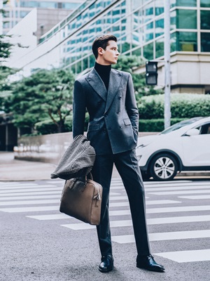 SI 신규 「맨온더분」 출발 좋다! 새해 100억 목표