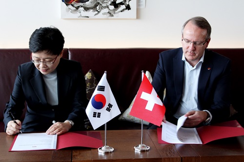 홈플러스, 3년 내 글로벌 소싱 1조 원 규모로 키운다