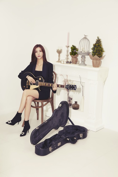 싱어송라이터 기타리스트 희(Hee), 데뷔앨범 발매..사회적 메시지 담았다