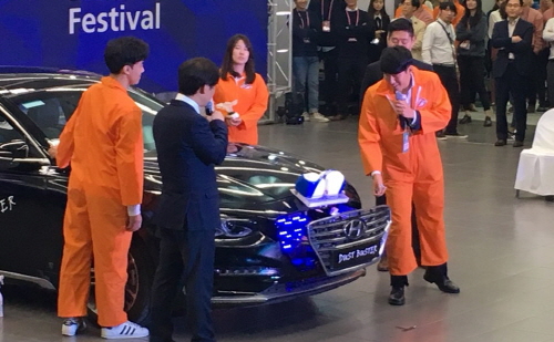 [현장스케치] 현대기아차가 제안하는 미래 모빌리티…“자동차가 수화 번역, 안전벨트청소까지 척척”