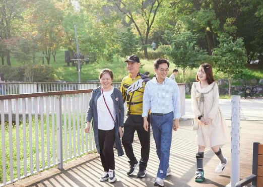 김동연 경기도지사, 장애인 위한 다양한 기회 만들 것