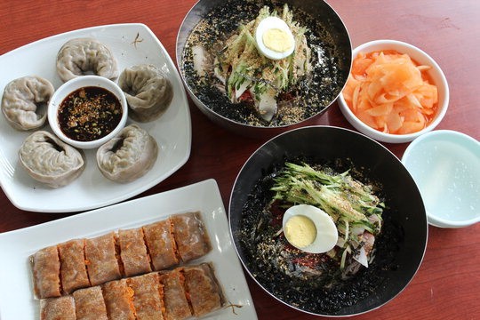막국수 한그릇에 어느새 내 마음은 메밀꽃 필 무렵