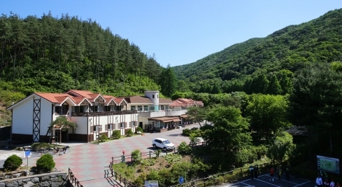 칠갑산자연휴양림 가족 휴양지로 인기