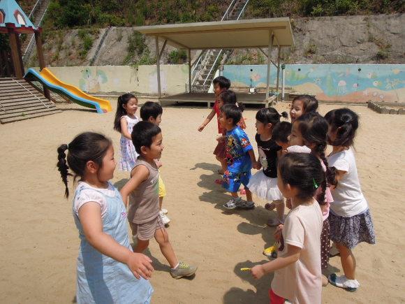 일본에서도 가장 무서운 놀이 우리집에 왜 왔니