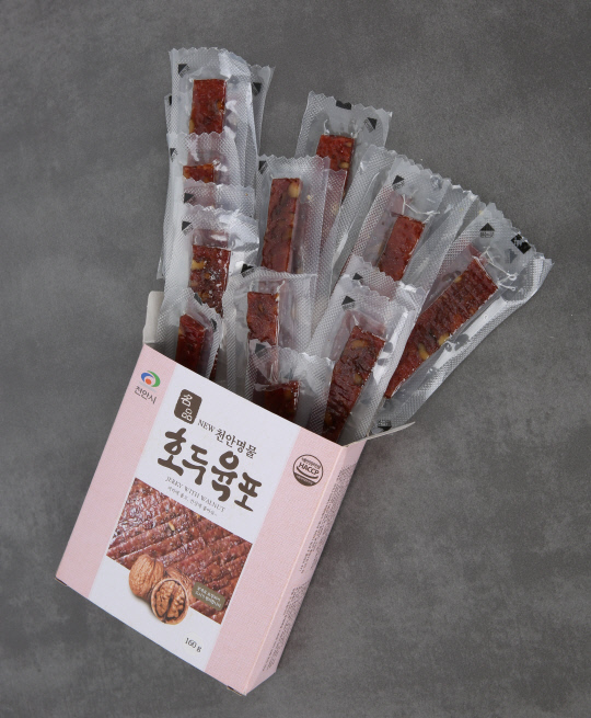 야우리 푸드스트리트, 천안명물 호두육포 판매