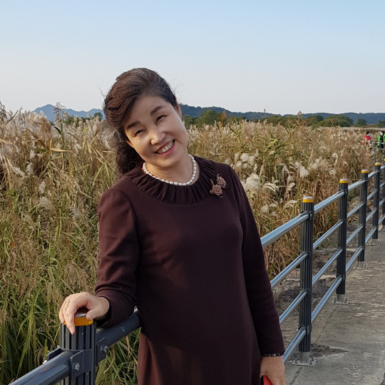 지역과 상생하는 김옥희 패션거리 샬롬샵 대표