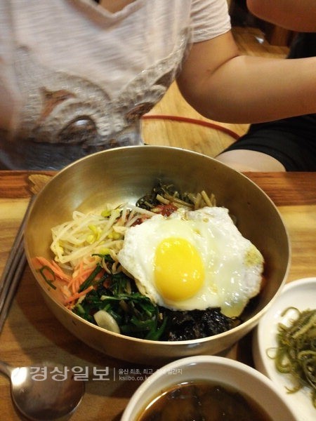콩나물국밥…비빔밥…피순대…풍년제과 초코파이…전주는 맛있다