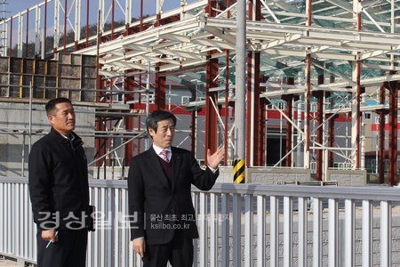 김용근 울산 중부소방서장, 중산동 화훼단지와 중산2차일반산업단지 공사현장을 방문