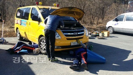 [햇살]자동차 정비분야 최고 기술자들 차량점검 재능기부