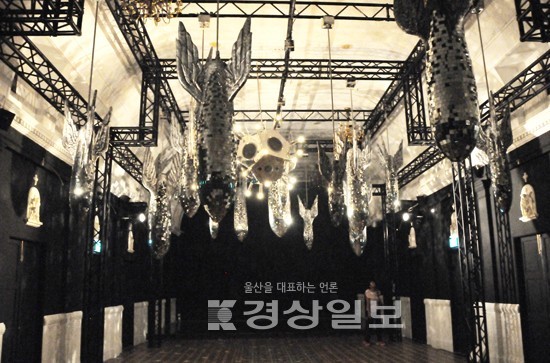 [국내외 미술관 도시를 가다]아시아 현대미술의 보고… 산 교육장 역할도 톡톡