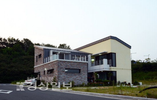 [건축,문화를 보는 새로운 시선]주거공간 사이 빈공간 중정 독립·소통의 요소 동시존재