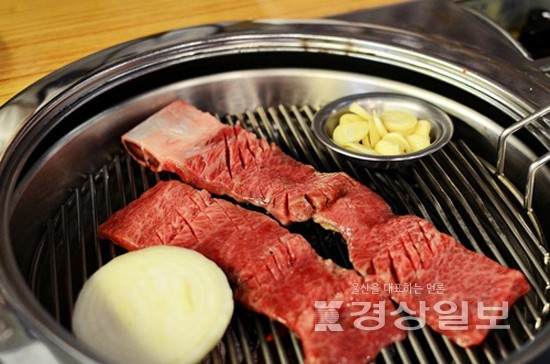 명동 맛집 투뿔한우 고깃집 우미옥, 맛있는 회식 명소로 떠오르다