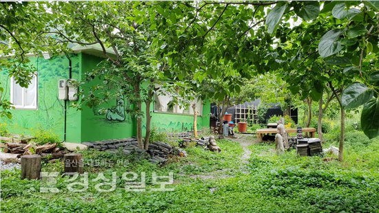 산골오지에 둥지튼 문화사랑방 심심산방