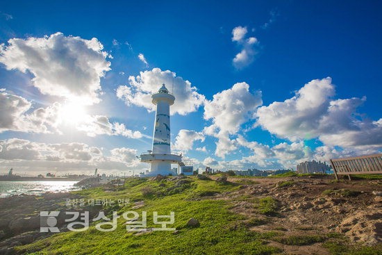 [울산, 어디까지 가봤니-동구편]바다의 아름다움에 취해 걷다보면 시간을 잊는다